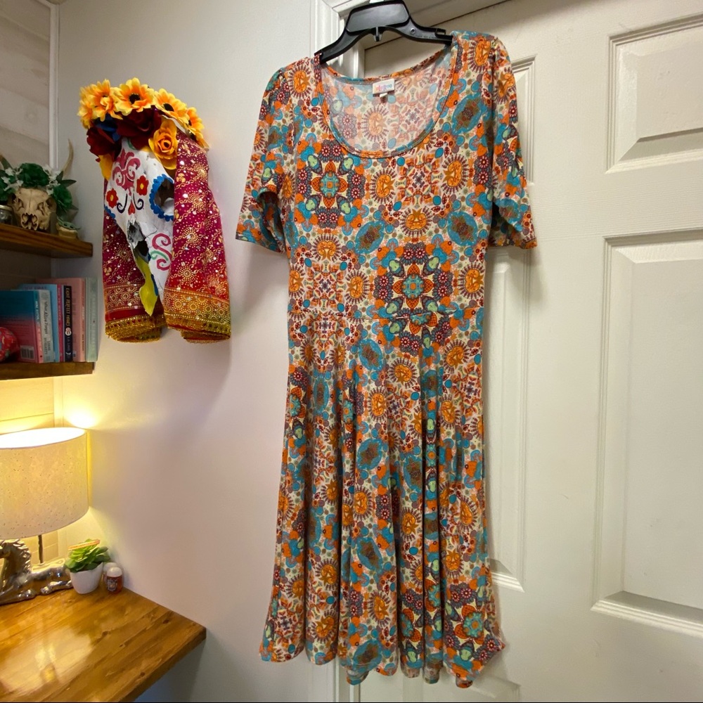 Lularoe Nicole Size Large Geometric Owl Print Dress